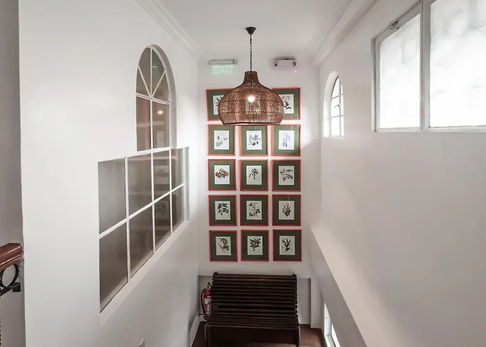 Miranamin M A P I L I G - Private In Historic With Unique View, Self-service Breakfast, Indoor Plunge Pool, Rooftop, Shared Kitchen Manila