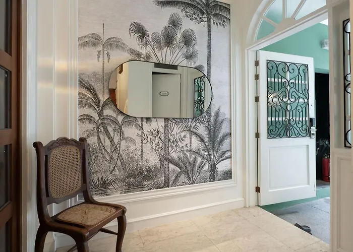 Apartment Miranamin M A P I L I G - Private In Historic With Unique View, Self-service Breakfast, Indoor Plunge Pool, Rooftop, Shared Kitchen