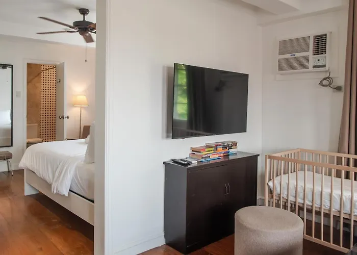 Miranamin M A P I L I G - Private In Historic With Unique View, Self-service Breakfast, Indoor Plunge Pool, Rooftop, Shared Kitchen Apartment *